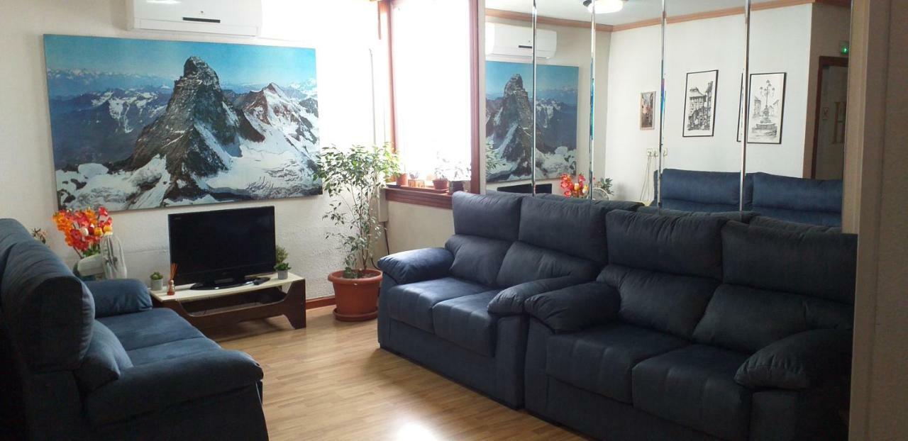 Hostal Rio Parana Madrid Eksteriør billede